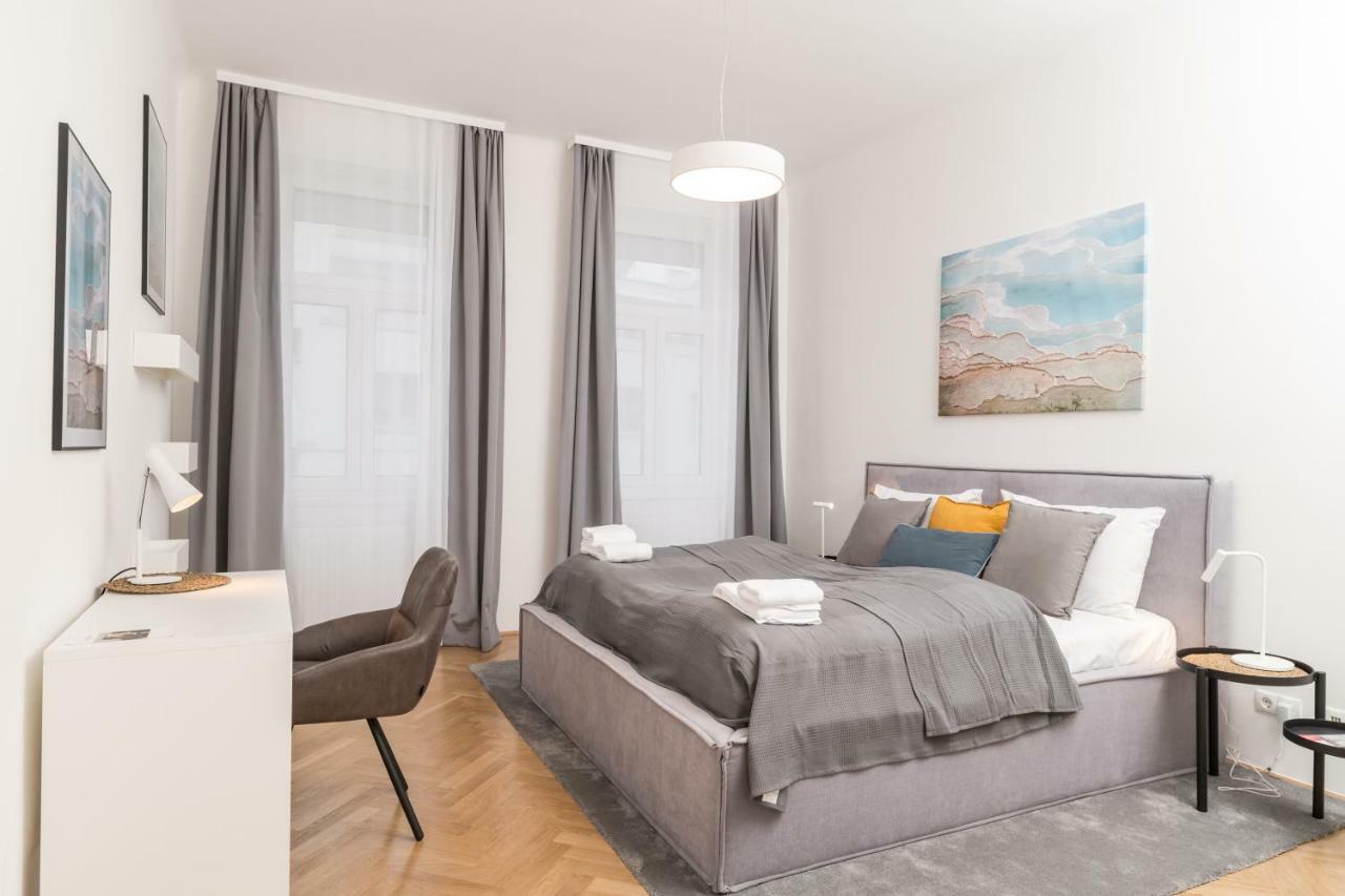 Stadlau Live Apartments Wenen Buitenkant foto