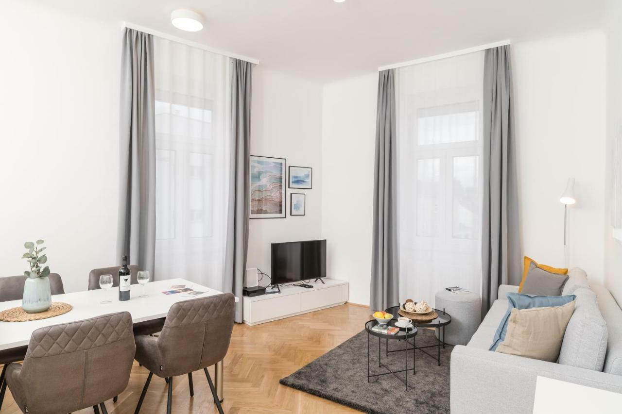 Stadlau Live Apartments Wenen Buitenkant foto
