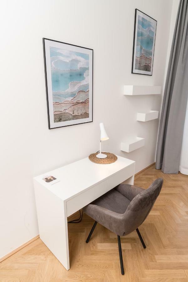 Stadlau Live Apartments Wenen Buitenkant foto